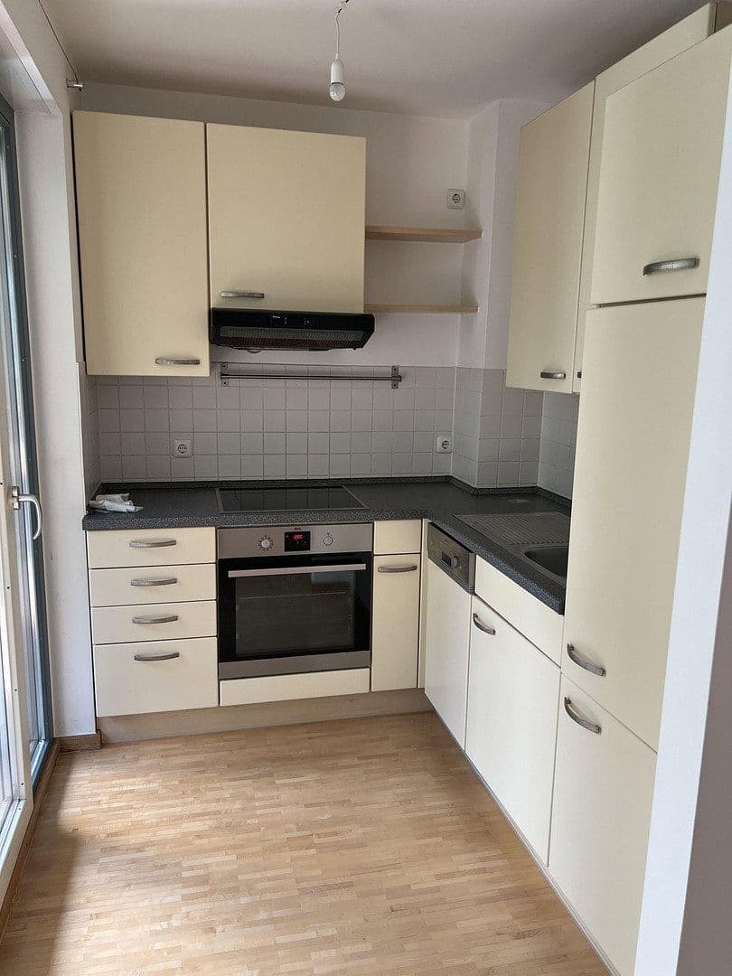 Prenájom bytu 1-izbový 42 m², Nymphenburger Straße 21c, München, Bavorsko Prenájom bytu 1-izbový 42 m², Nymphenburger Straße 21c, München, Bavorsko