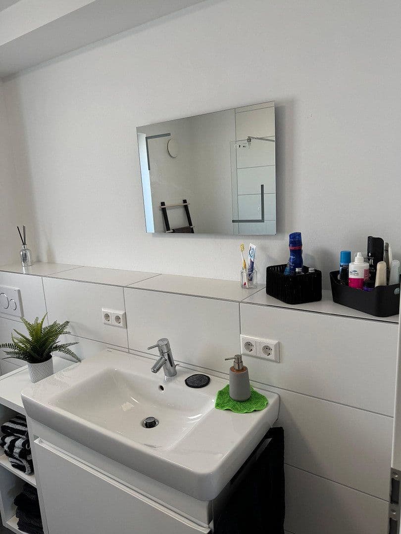 Prenájom bytu 2-izbový 67 m², Bad Schönborn, Bádensko-Wurttembersko Prenájom bytu 2-izbový 67 m², Bad Schönborn, Bádensko-Wurttembersko
