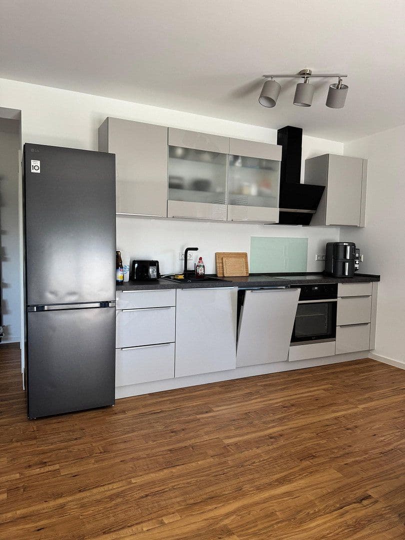 Prenájom bytu 2-izbový 67 m², Bad Schönborn, Bádensko-Wurttembersko Prenájom bytu 2-izbový 67 m², Bad Schönborn, Bádensko-Wurttembersko