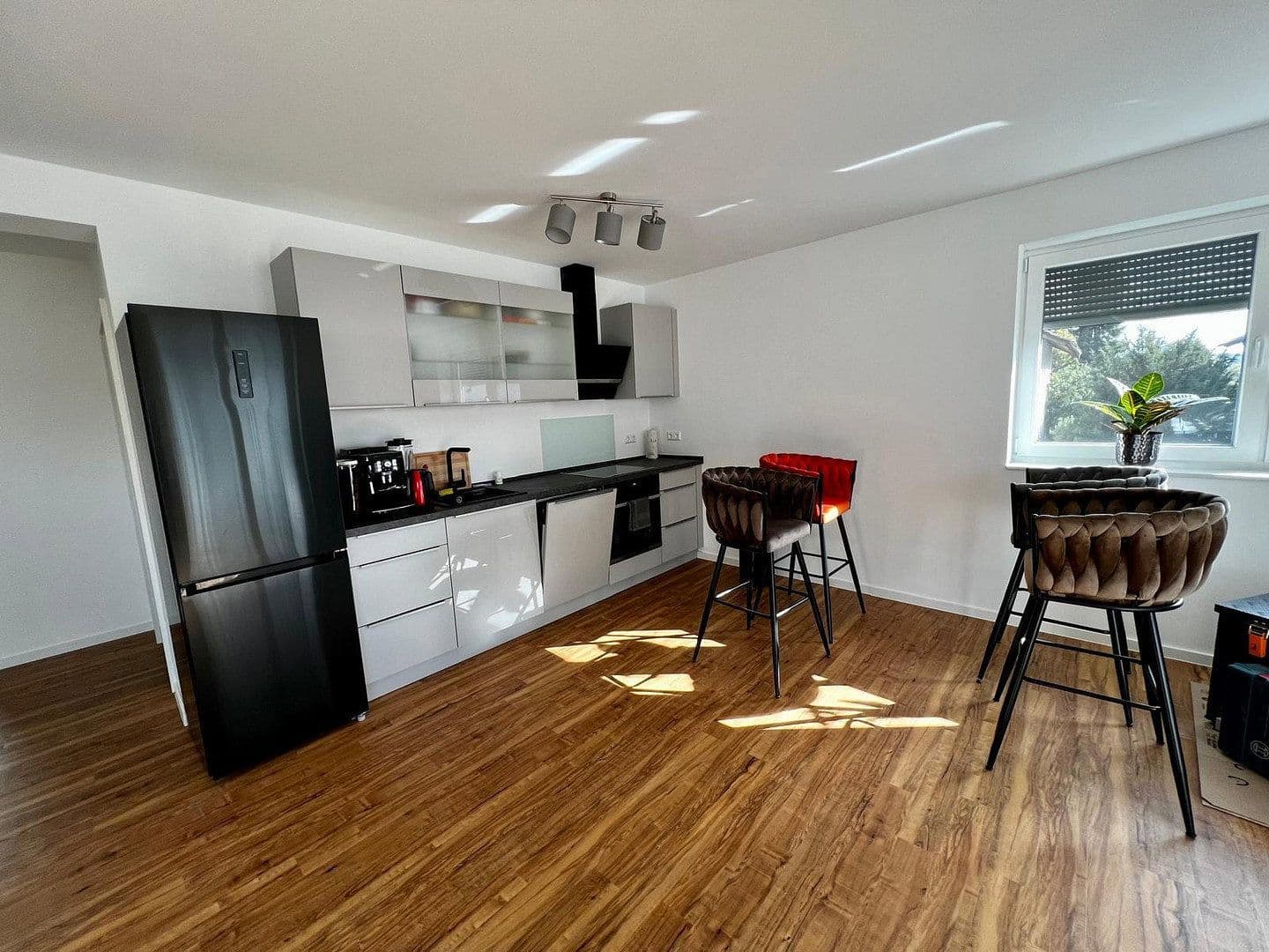Prenájom bytu 2-izbový 67 m², Bad Schönborn, Bádensko-Wurttembersko Prenájom bytu 2-izbový 67 m², Bad Schönborn, Bádensko-Wurttembersko
