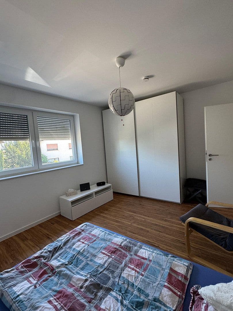 Prenájom bytu 2-izbový 67 m², Bad Schönborn, Bádensko-Wurttembersko Prenájom bytu 2-izbový 67 m², Bad Schönborn, Bádensko-Wurttembersko