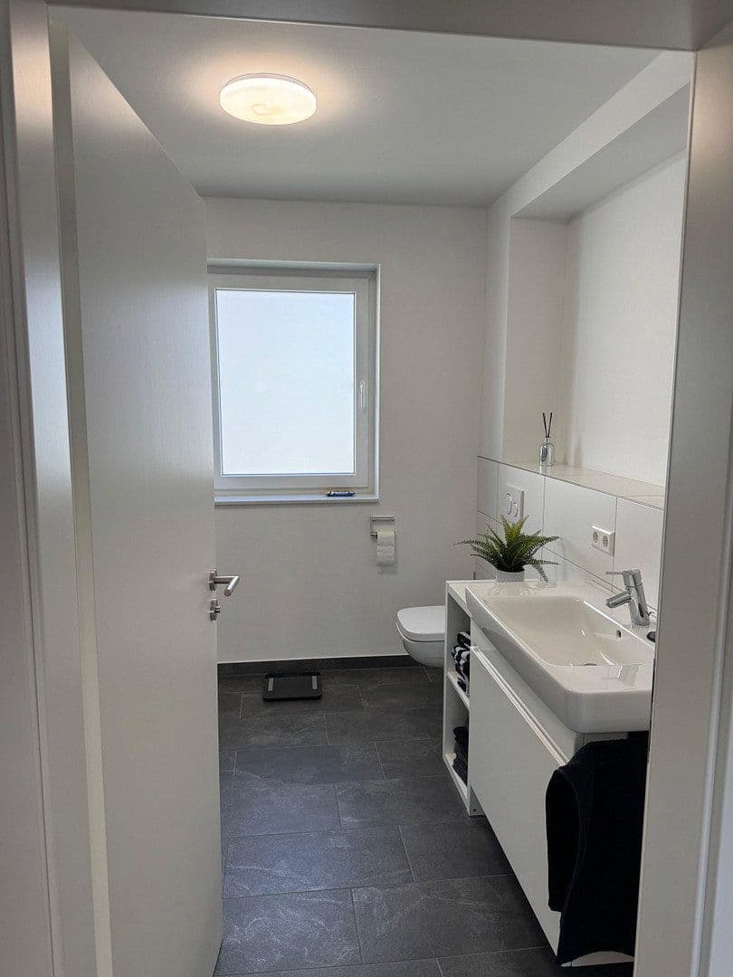 Prenájom bytu 2-izbový 67 m², Bad Schönborn, Bádensko-Wurttembersko Prenájom bytu 2-izbový 67 m², Bad Schönborn, Bádensko-Wurttembersko