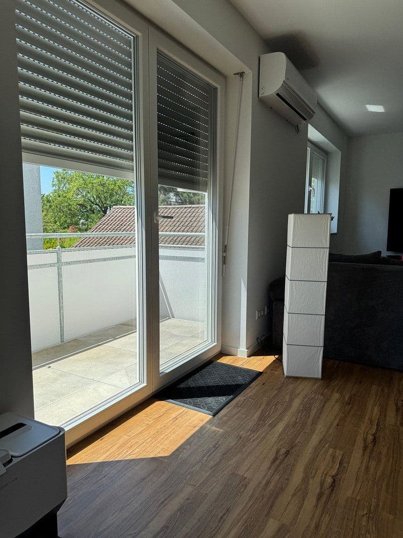 Prenájom bytu 2-izbový 67 m², Bad Schönborn, Bádensko-Wurttembersko Prenájom bytu 2-izbový 67 m², Bad Schönborn, Bádensko-Wurttembersko