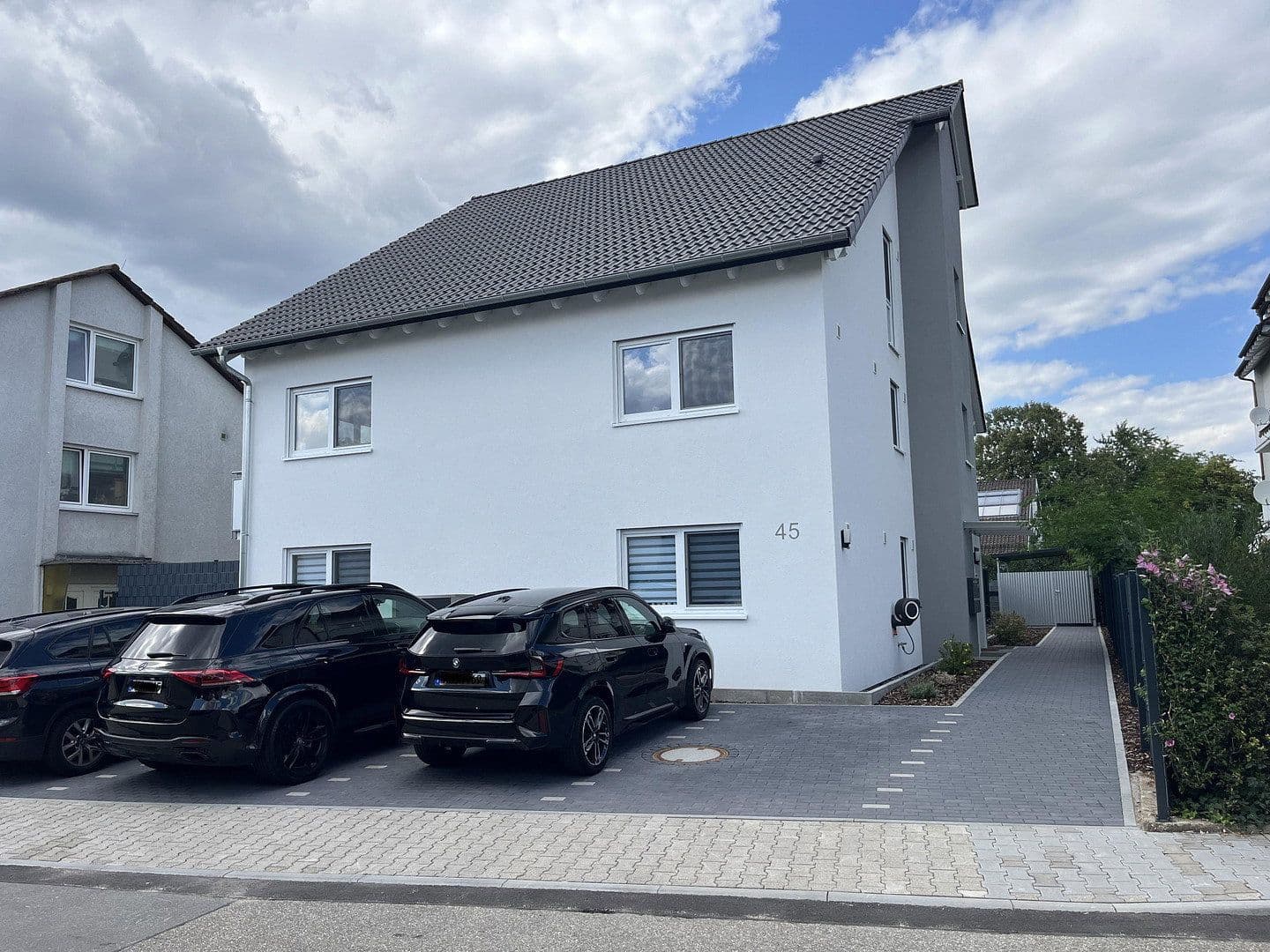 Prenájom bytu 2-izbový 67 m², Bad Schönborn, Bádensko-Wurttembersko Prenájom bytu 2-izbový 67 m², Bad Schönborn, Bádensko-Wurttembersko