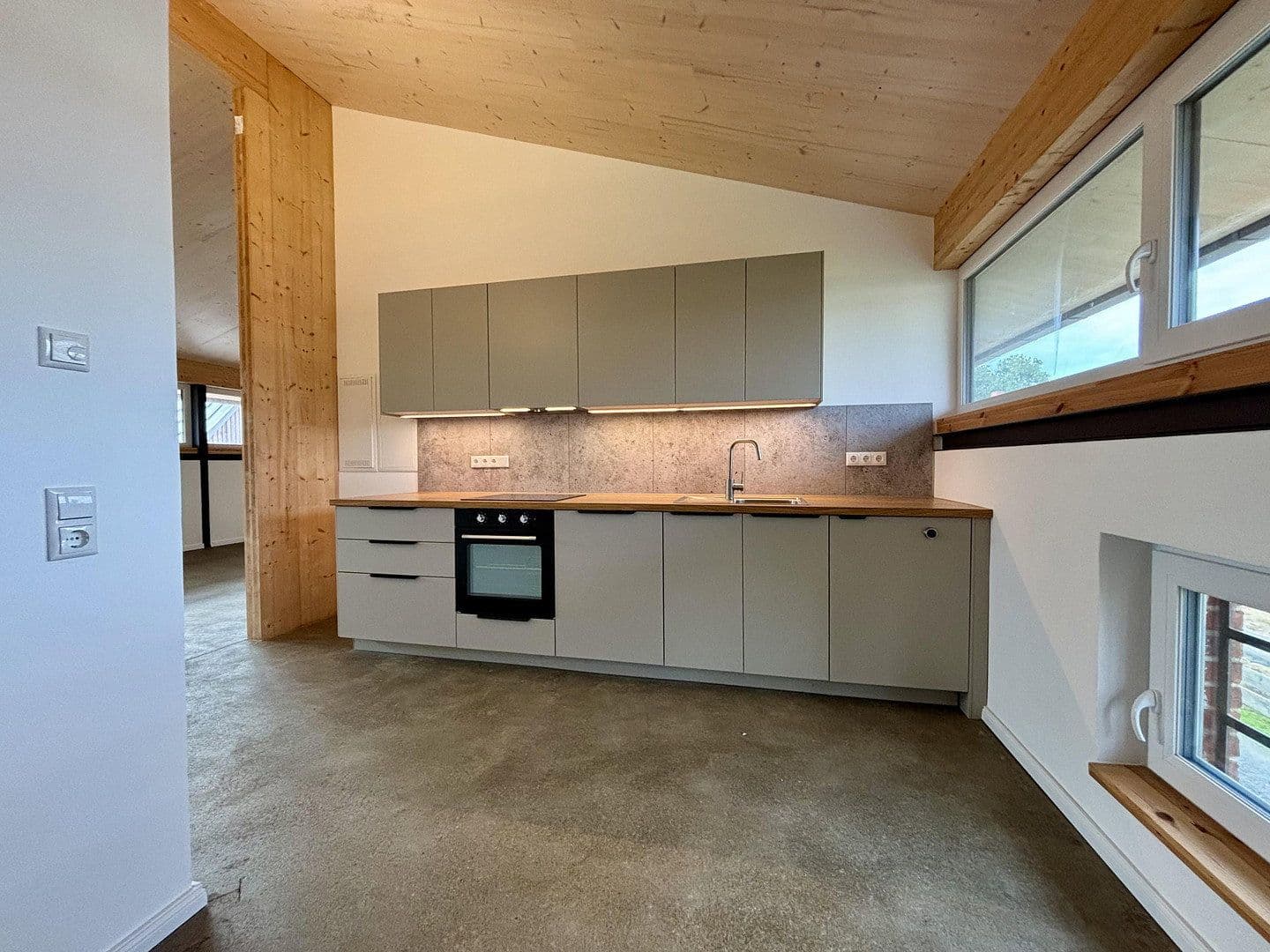 Prenájom bytu 2-izbový 71 m², Madsow 19-22, Neuburg, Meklenbursko-Predpomoransko Prenájom bytu 2-izbový 71 m², Madsow 19-22, Neuburg, Meklenbursko-Predpomoransko