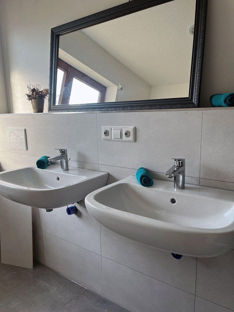 Prenájom bytu 4-izbový 97 m², Gottmadingen, Bádensko-Wurttembersko Prenájom bytu 4-izbový 97 m², Gottmadingen, Bádensko-Wurttembersko