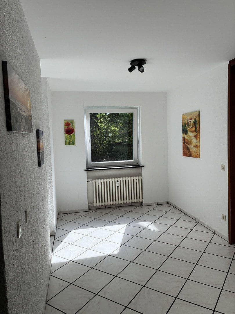 Prenájom bytu 4-izbový 95 m², Werne, Severné Porýnie - Westfálsko Prenájom bytu 4-izbový 95 m², Werne, Severné Porýnie - Westfálsko