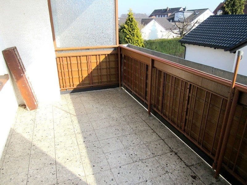 Prenájom bytu 4-izbový 135 m², Frankfurt, Hesensko Prenájom bytu 4-izbový 135 m², Frankfurt, Hesensko