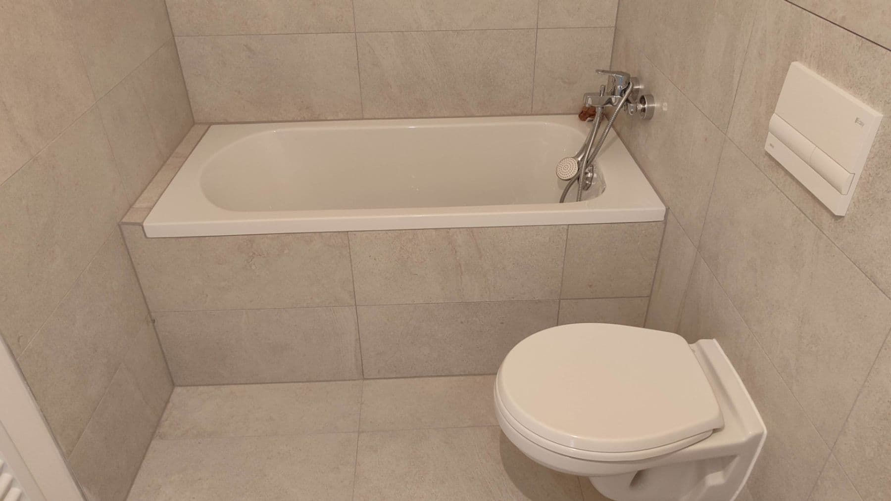 Prenájom bytu 1-izbový 36 m², Auerswaldova, Brno, Jihomoravský kraj Prenájom bytu 1-izbový 36 m², Auerswaldova, Brno, Jihomoravský kraj