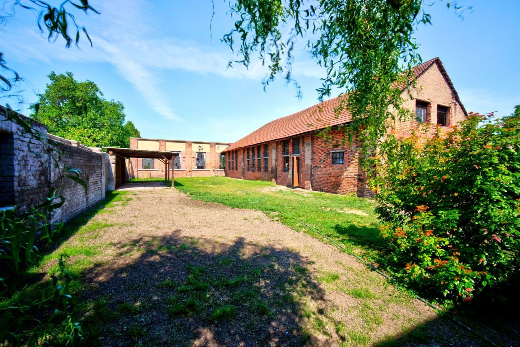 Predaj domu 500 m², pozemok 1.112 m², Revoluční, Zlonice, Středočeský kraj Predaj domu 500 m², pozemok 1.112 m², Revoluční, Zlonice, Středočeský kraj