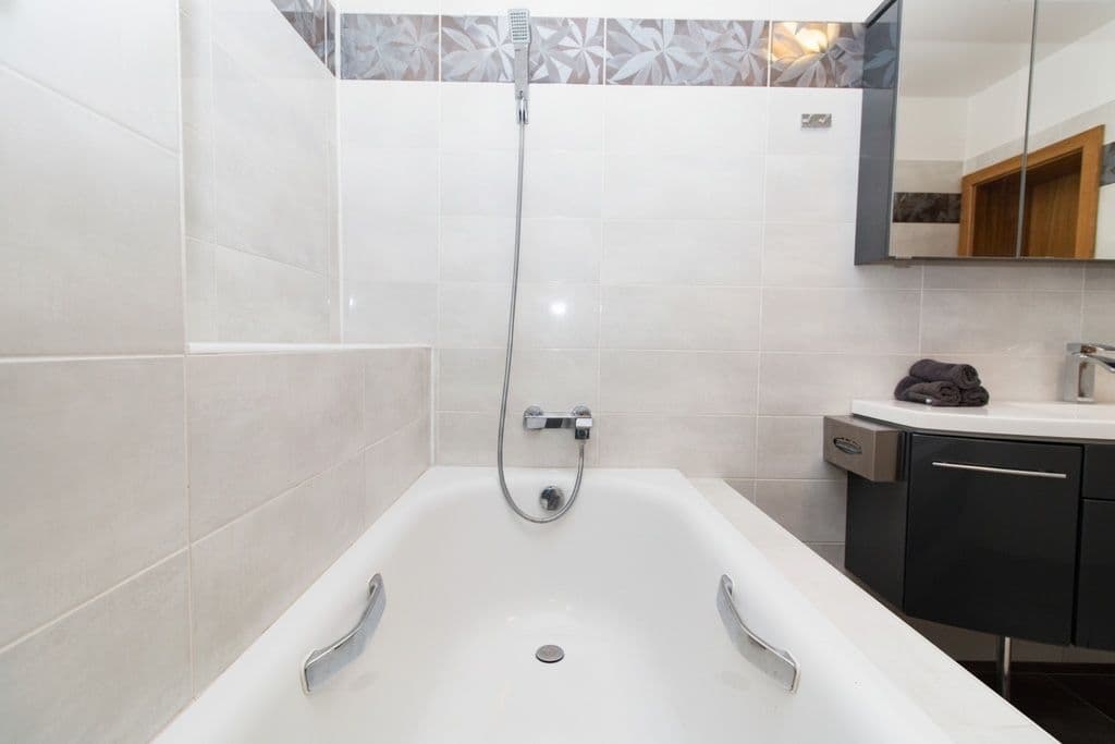 Predaj bytu 3-izbový 75 m², Ružová dolina, Ružinov, Bratislavský kraj Predaj bytu 3-izbový 75 m², Ružová dolina, Ružinov, Bratislavský kraj