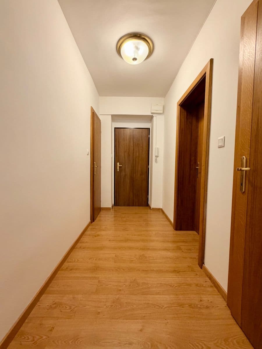 Predaj bytu 3-izbový 75 m², Ružová dolina, Ružinov, Bratislavský kraj Predaj bytu 3-izbový 75 m², Ružová dolina, Ružinov, Bratislavský kraj