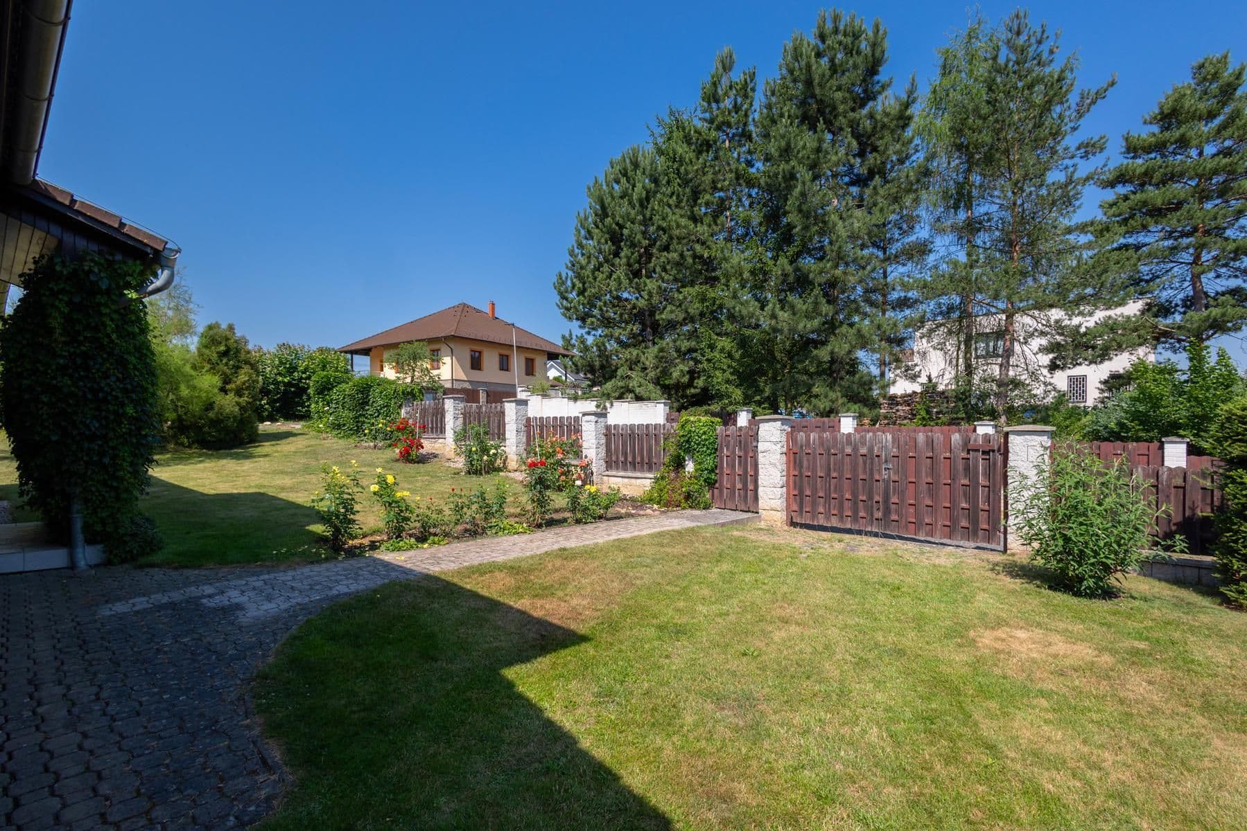 Predaj domu 130 m², pozemok 1.819 m², Kácov, Středočeský kraj Predaj domu 130 m², pozemok 1.819 m², Kácov, Středočeský kraj