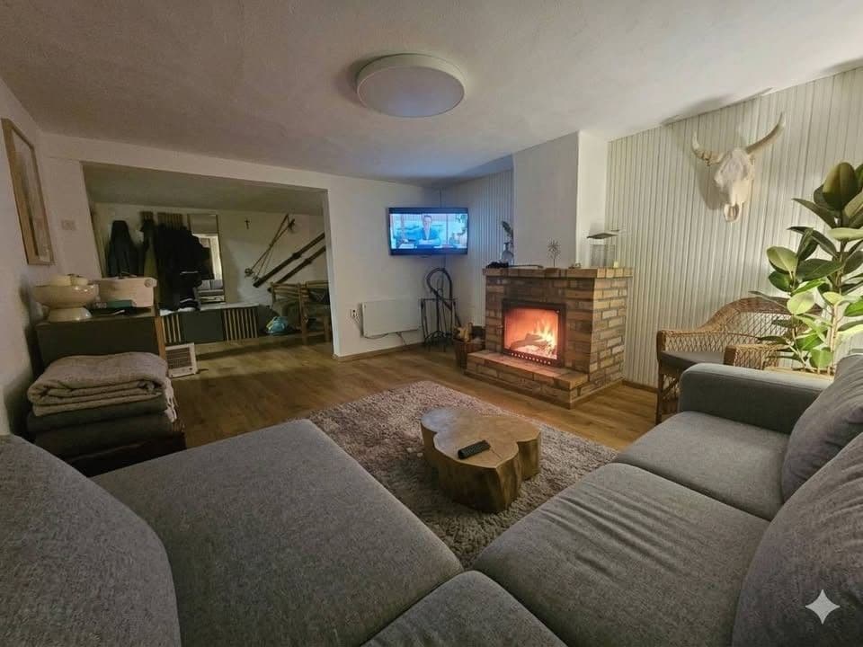 Predaj rekreačného objektu 100 m², pozemok 568 m², Suchý vrch, Limbach, Bratislavský kraj Predaj rekreačného objektu 100 m², pozemok 568 m², Suchý vrch, Limbach, Bratislavský kraj