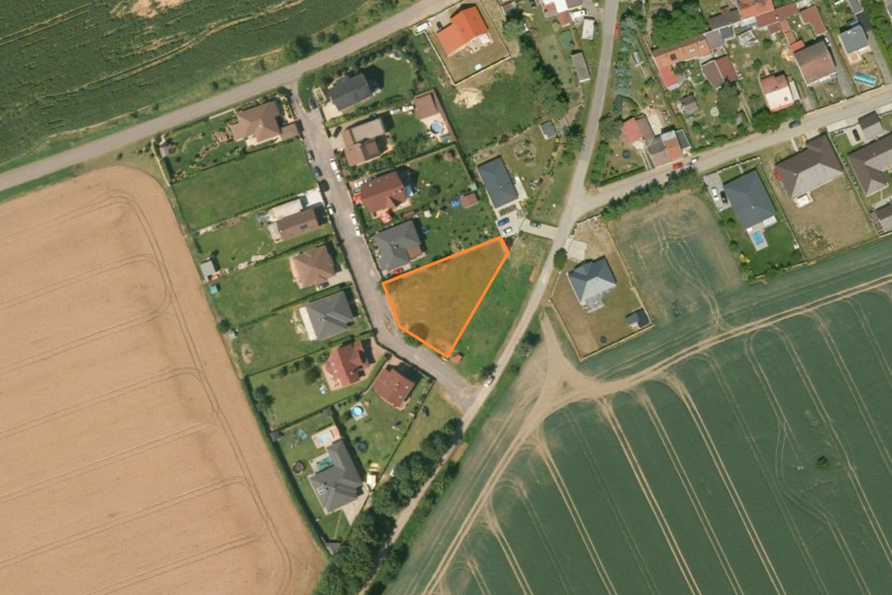 Predaj pozemku 1.135 m², Hostouň, Středočeský kraj Predaj pozemku 1.135 m², Hostouň, Středočeský kraj