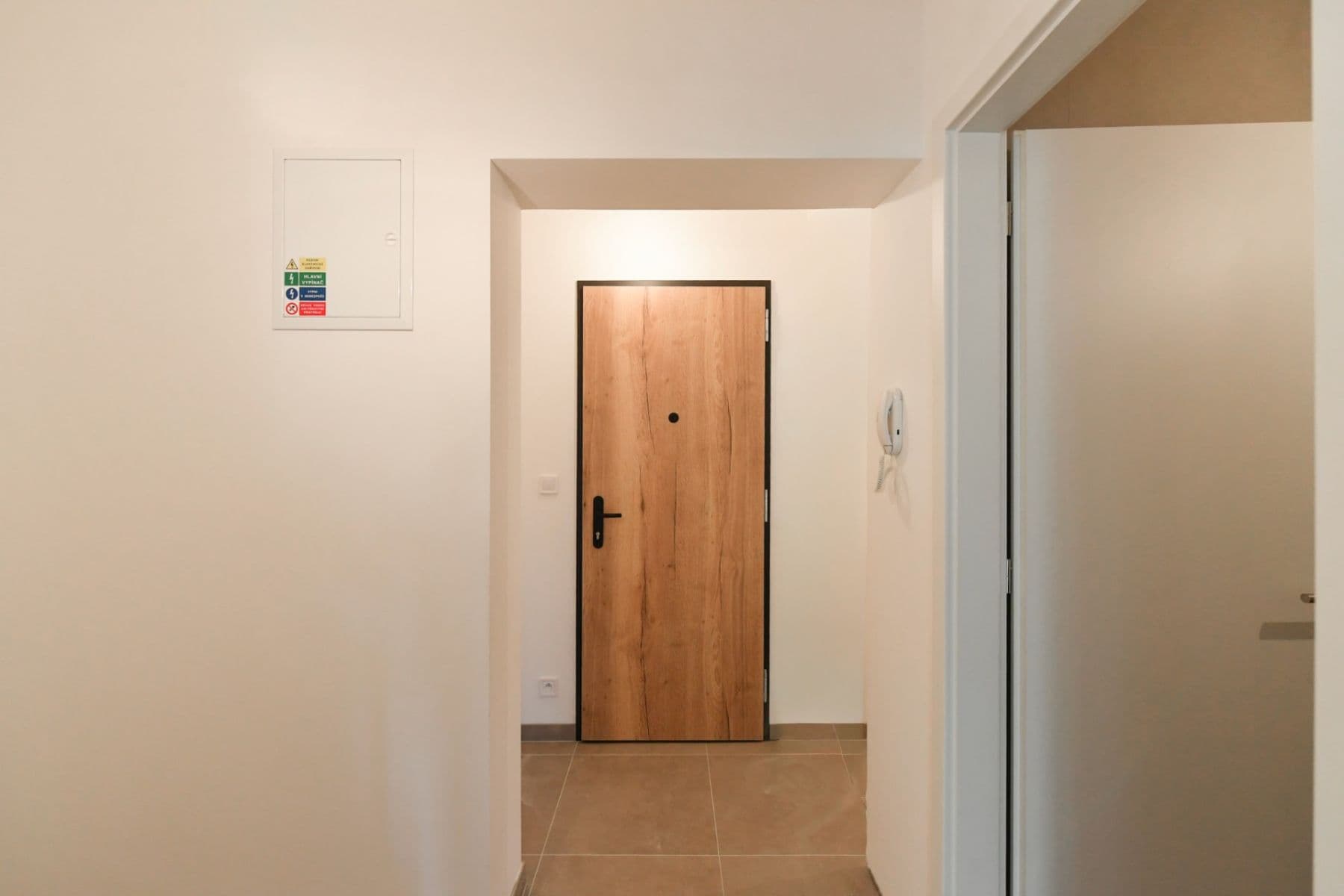 Predaj bytu 2-izbový 40 m², Elišky Přemyslovny, Praha, Praha Predaj bytu 2-izbový 40 m², Elišky Přemyslovny, Praha, Praha
