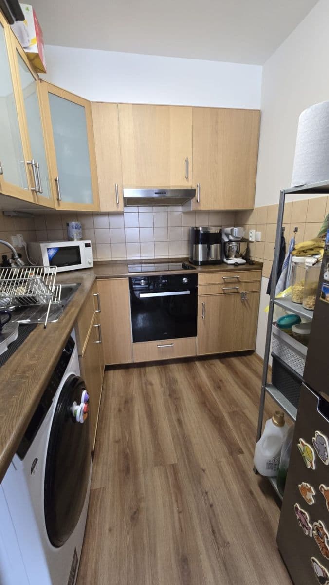 Prenájom bytu 2-izbový 49 m², Milánská, Praha, Praha Prenájom bytu 2-izbový 49 m², Milánská, Praha, Praha