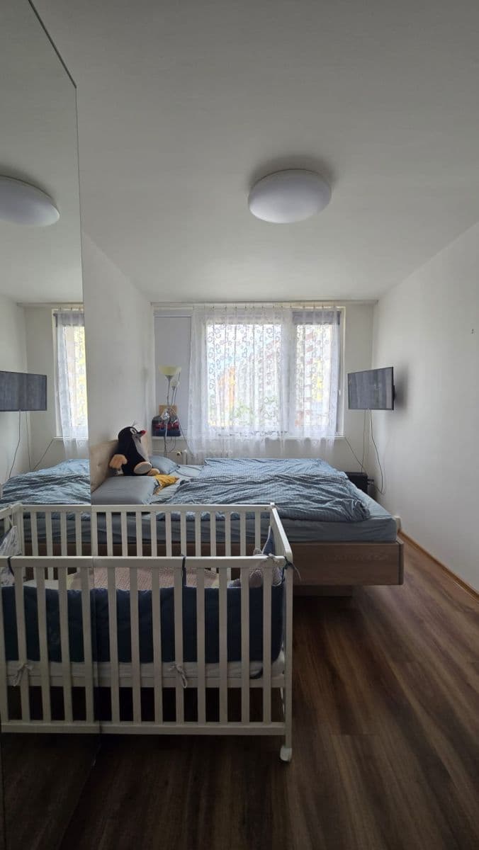 Prenájom bytu 2-izbový 49 m², Milánská, Praha, Praha Prenájom bytu 2-izbový 49 m², Milánská, Praha, Praha