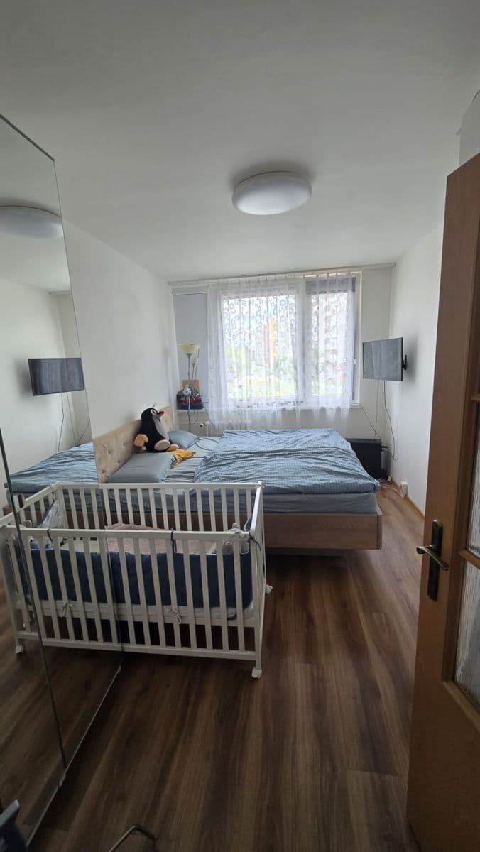 Prenájom bytu 2-izbový 49 m², Milánská, Praha, Praha Prenájom bytu 2-izbový 49 m², Milánská, Praha, Praha