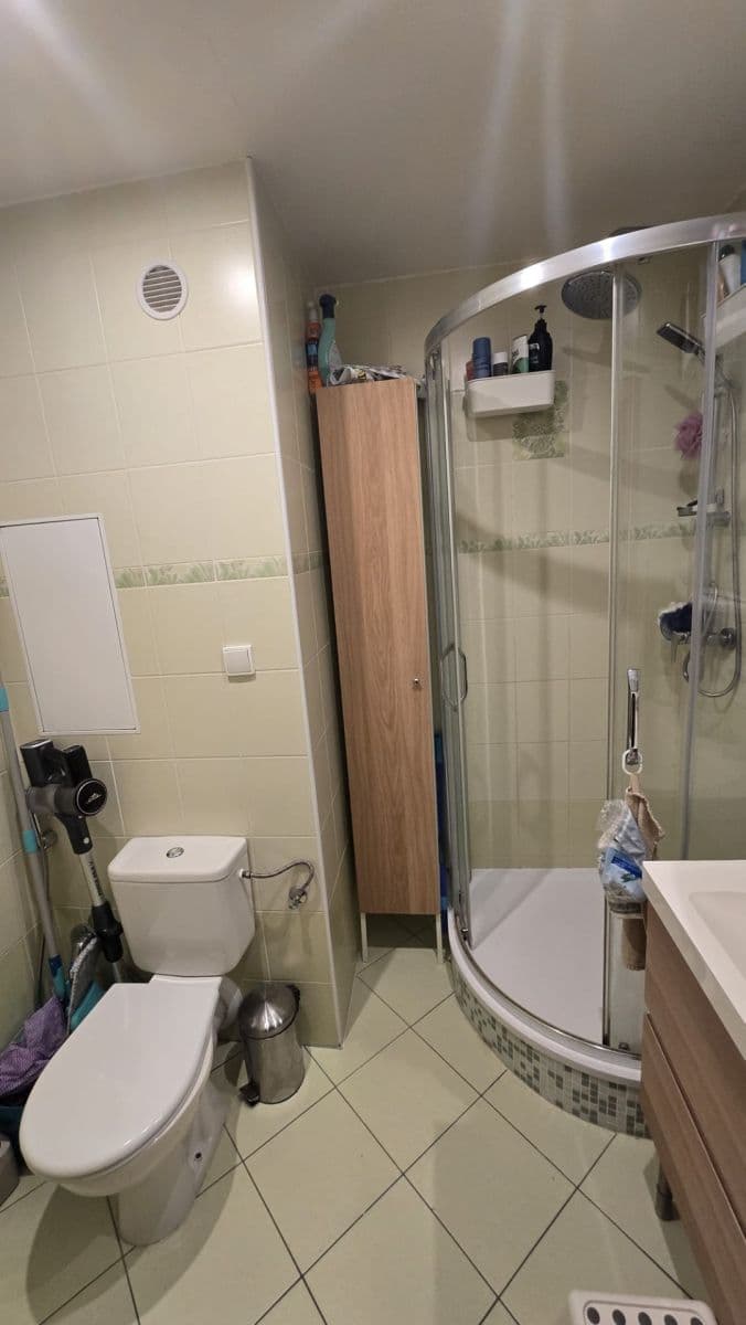 Prenájom bytu 2-izbový 49 m², Milánská, Praha, Praha Prenájom bytu 2-izbový 49 m², Milánská, Praha, Praha