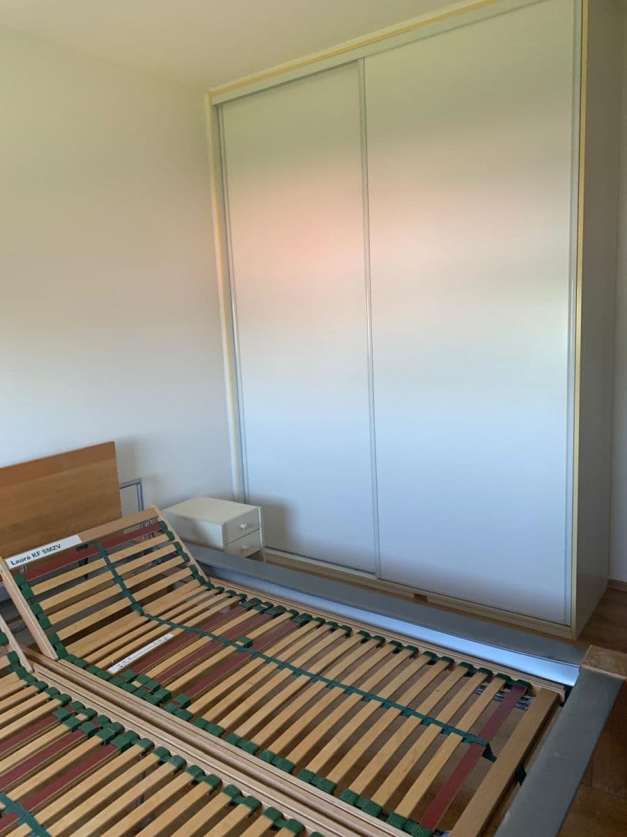 Prenájom bytu 3-izbový 73 m², Křivatcová, Praha, Praha Prenájom bytu 3-izbový 73 m², Křivatcová, Praha, Praha