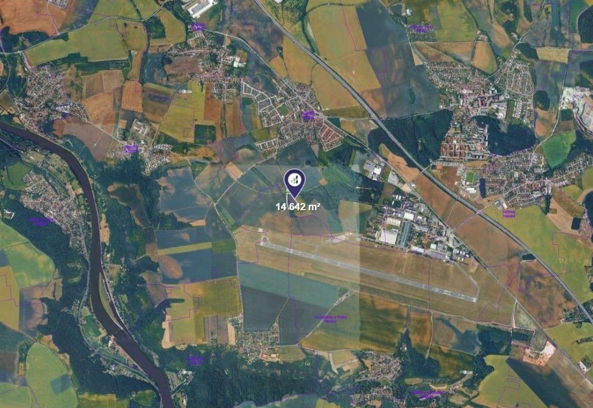 Predaj pozemku 14.642 m², Postřižín, Středočeský kraj Predaj pozemku 14.642 m², Postřižín, Středočeský kraj