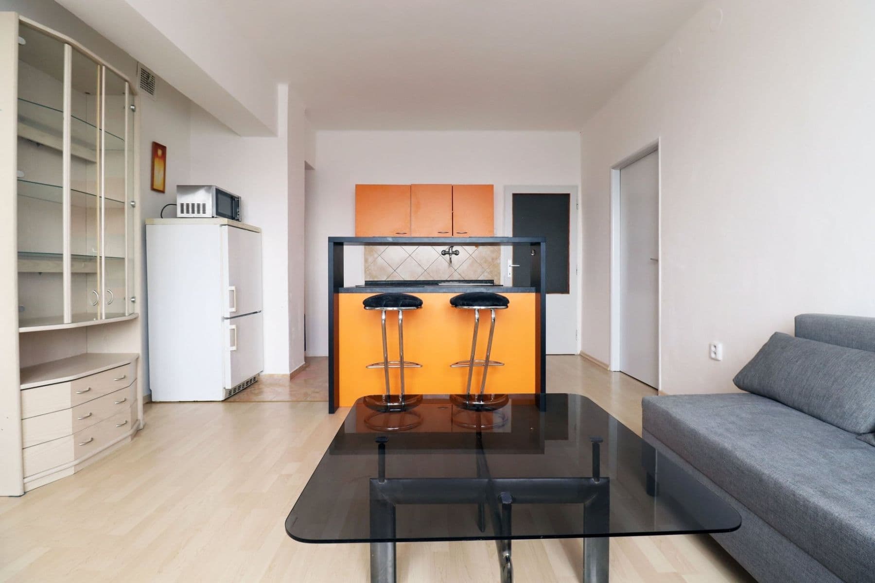 Prenájom bytu 2-izbový 49 m², Červené Vršky, Benešov, Středočeský kraj Prenájom bytu 2-izbový 49 m², Červené Vršky, Benešov, Středočeský kraj