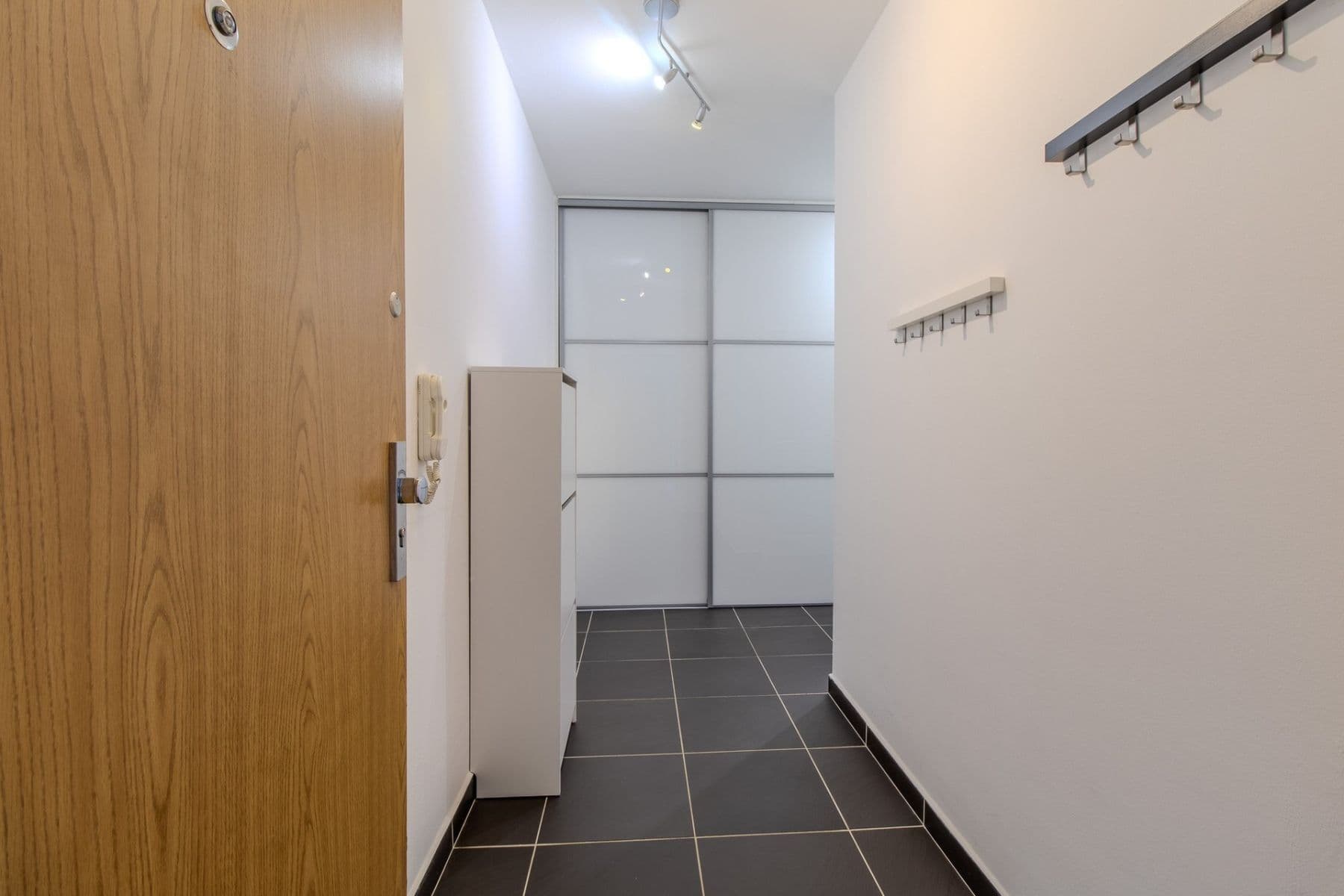 Prenájom bytu 2-izbový 70 m², Na Hrádku, Kralupy nad Vltavou, Středočeský kraj Prenájom bytu 2-izbový 70 m², Na Hrádku, Kralupy nad Vltavou, Středočeský kraj