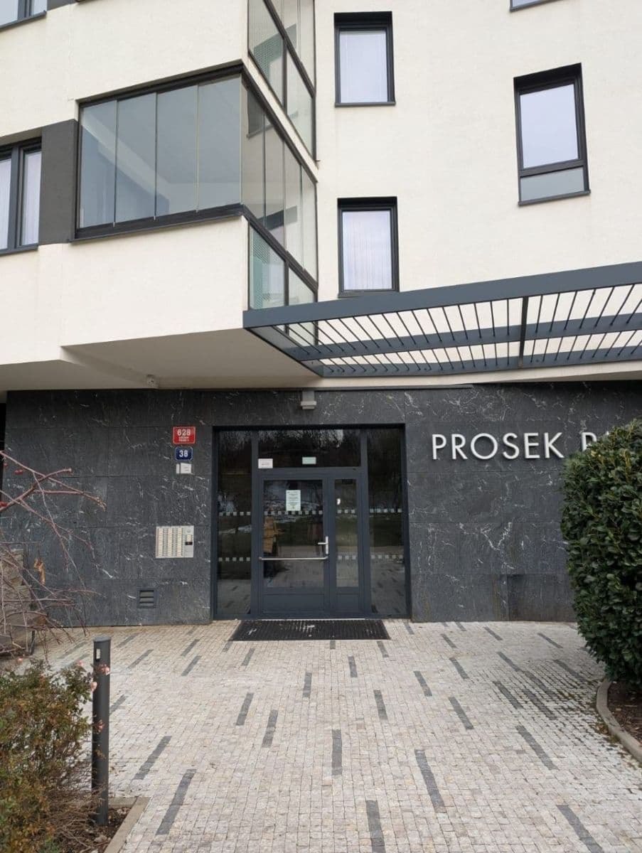Prenájom bytu 2-izbový 54 m², Lovosická, Praha, Praha Prenájom bytu 2-izbový 54 m², Lovosická, Praha, Praha