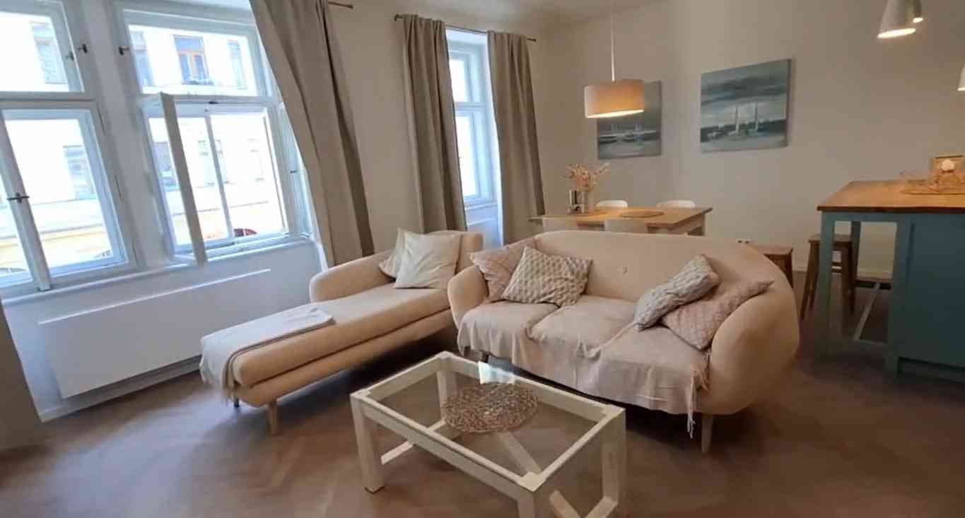 Prenájom bytu 2-izbový 84 m², Žatecká, Praha, Praha Prenájom bytu 2-izbový 84 m², Žatecká, Praha, Praha