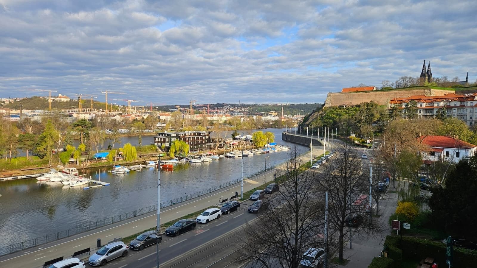 Prenájom bytu 2-izbový 54 m², Podolské nábřeží, Praha, Praha Prenájom bytu 2-izbový 54 m², Podolské nábřeží, Praha, Praha