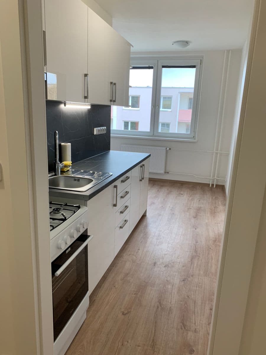 Prenájom bytu 2-izbový 58 m², U Větrolamu, Hustopeče, Jihomoravský kraj Prenájom bytu 2-izbový 58 m², U Větrolamu, Hustopeče, Jihomoravský kraj