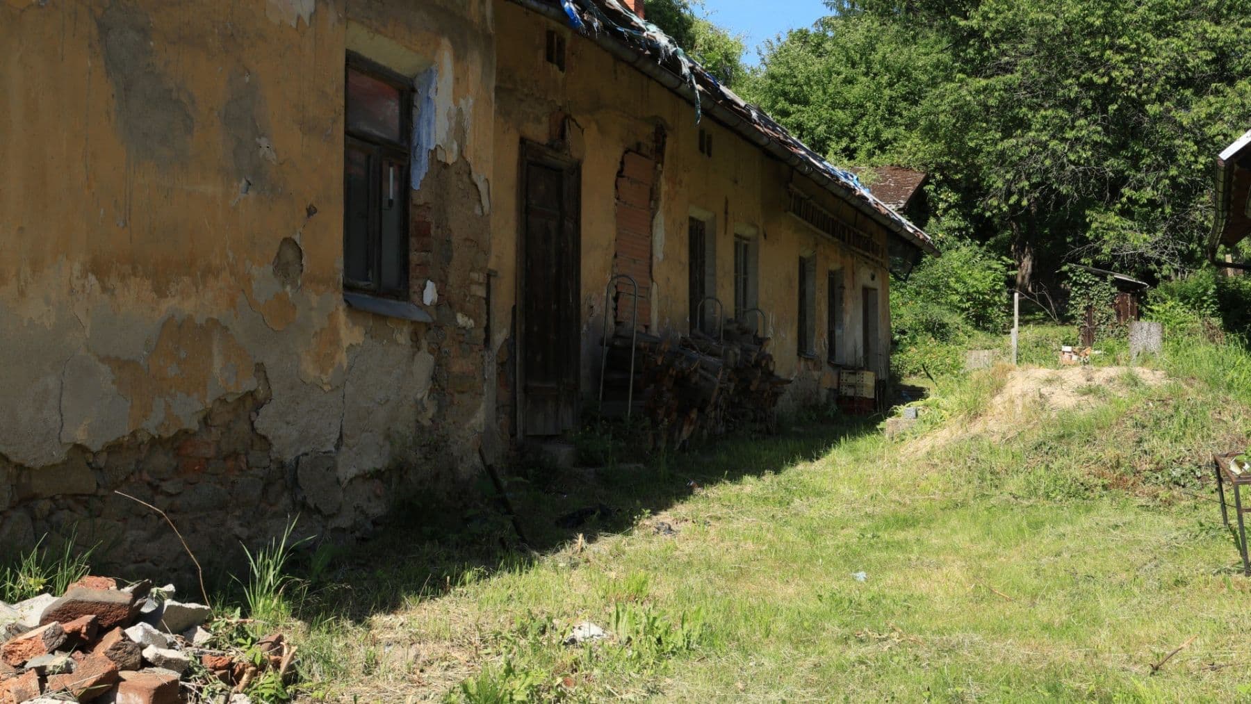 Predaj pozemku 1.000 m², Mnichovice, Středočeský kraj Predaj pozemku 1.000 m², Mnichovice, Středočeský kraj