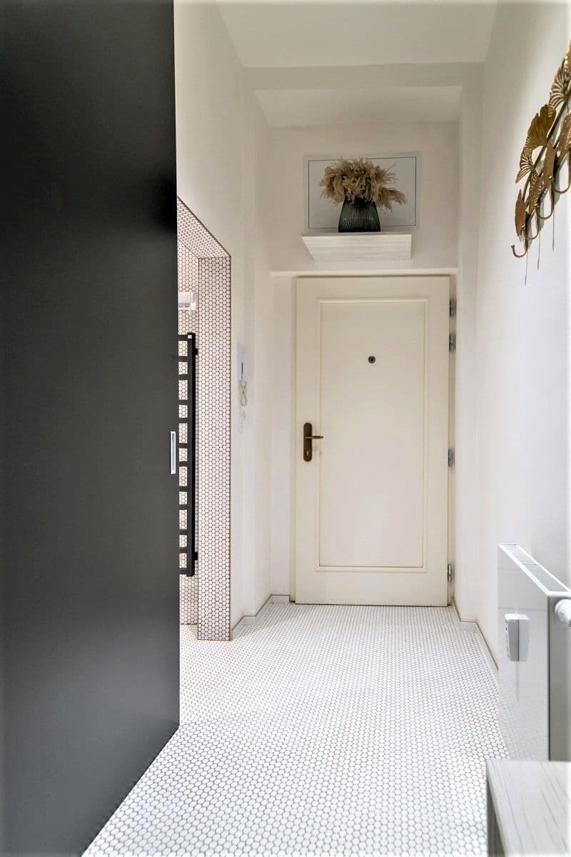 Prenájom bytu 1-izbový 35 m², Lumírova, Praha, Praha Prenájom bytu 1-izbový 35 m², Lumírova, Praha, Praha