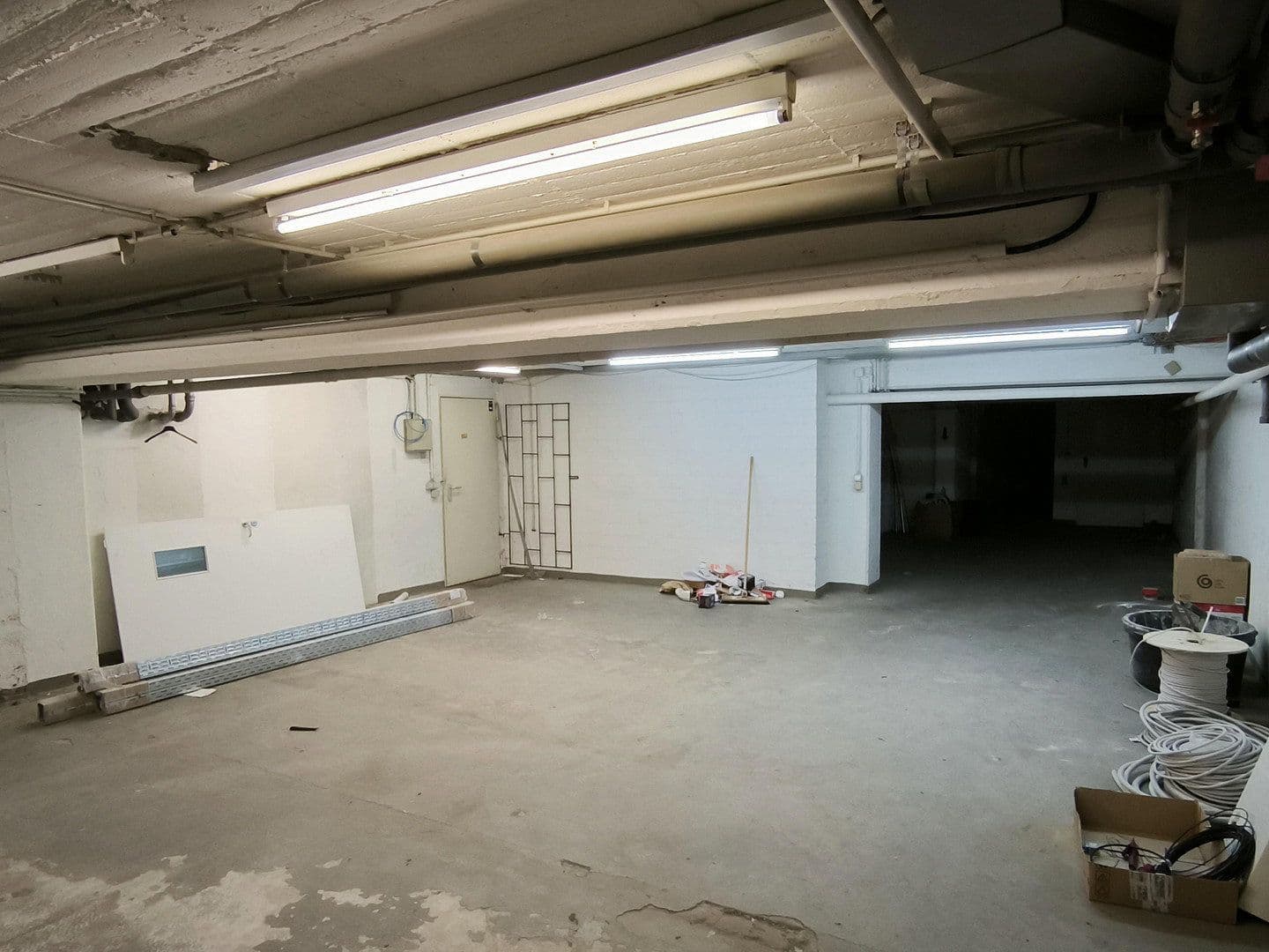Prenájom nebytového priestoru 130 m², Bismarckstraße 108, Ludwigshafen, Porýnie-Falcko Prenájom nebytového priestoru 130 m², Bismarckstraße 108, Ludwigshafen, Porýnie-Falcko