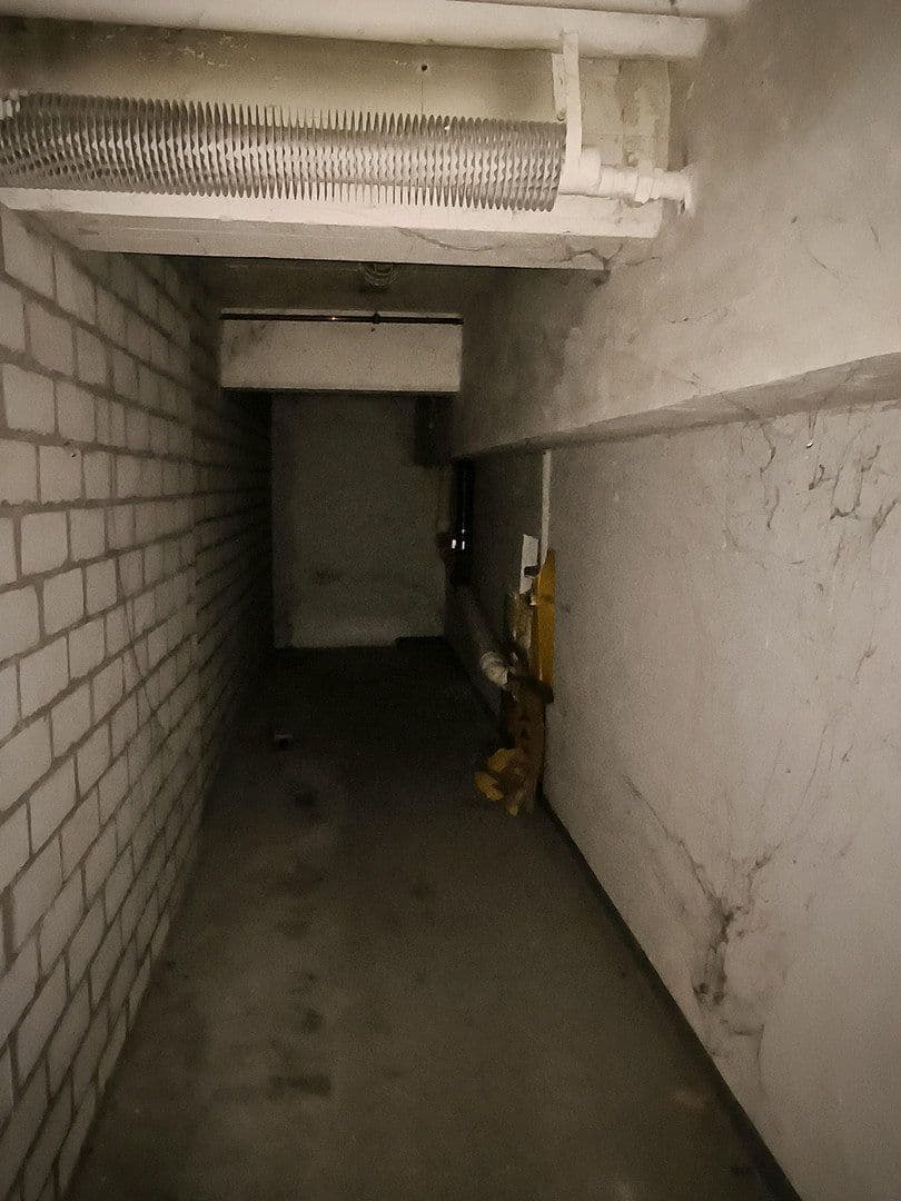 Prenájom nebytového priestoru 130 m², Bismarckstraße 108, Ludwigshafen, Porýnie-Falcko Prenájom nebytového priestoru 130 m², Bismarckstraße 108, Ludwigshafen, Porýnie-Falcko