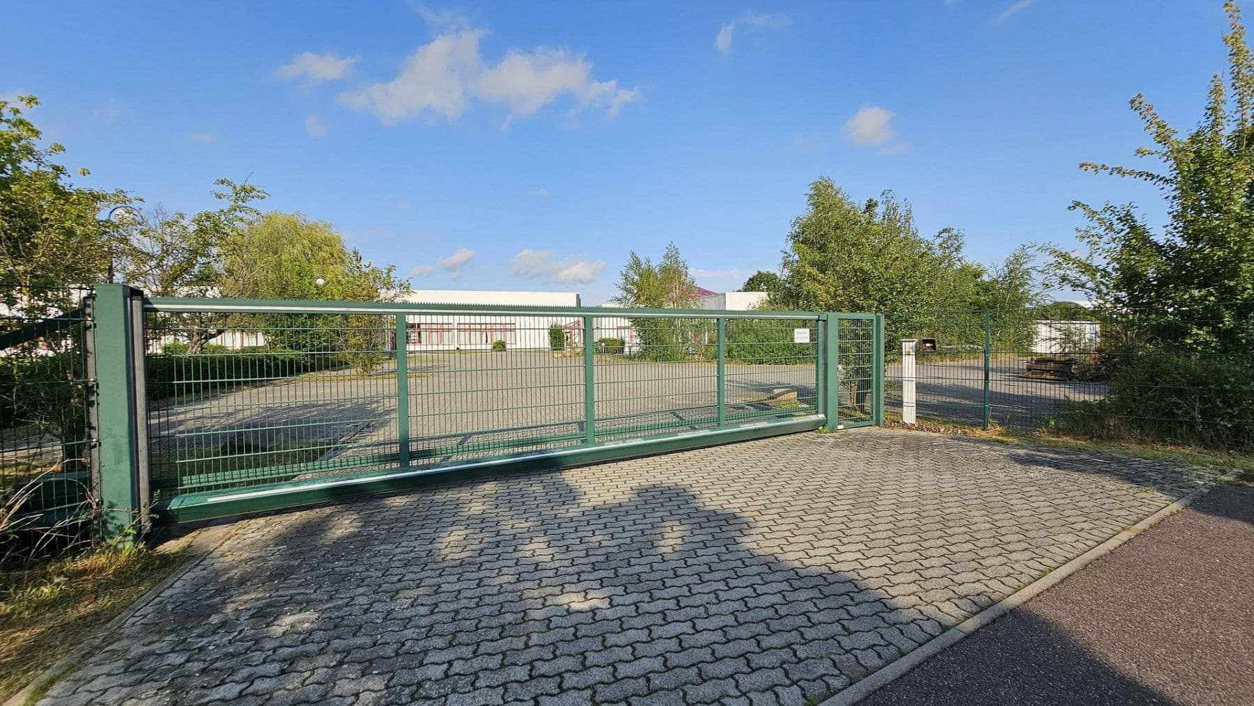 Predaj nebytového priestoru 11.650 m², Ludwigsfelde, Brandenbursko Predaj nebytového priestoru 11.650 m², Ludwigsfelde, Brandenbursko