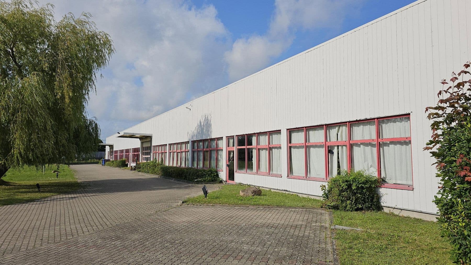 Predaj nebytového priestoru 11.650 m², Ludwigsfelde, Brandenbursko Predaj nebytového priestoru 11.650 m², Ludwigsfelde, Brandenbursko