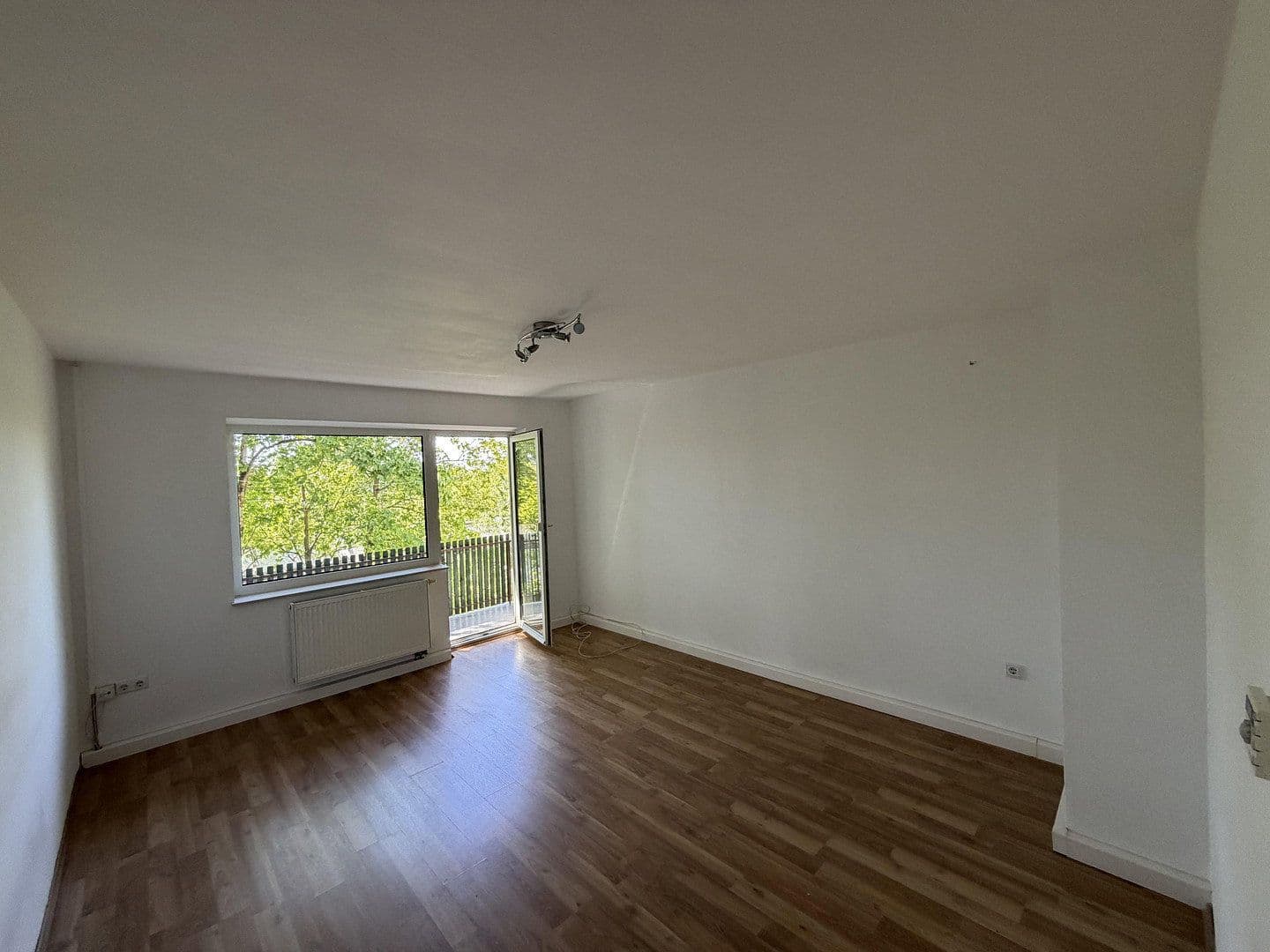 Prenájom bytu 3-izbový 68 m², Nopitschstraße 106, Nürnberg, Bavorsko Prenájom bytu 3-izbový 68 m², Nopitschstraße 106, Nürnberg, Bavorsko