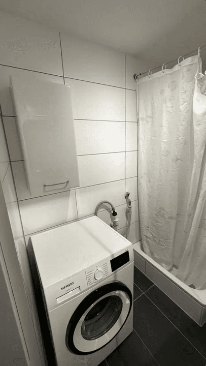Prenájom bytu 3-izbový 62 m², München, Bavorsko Prenájom bytu 3-izbový 62 m², München, Bavorsko