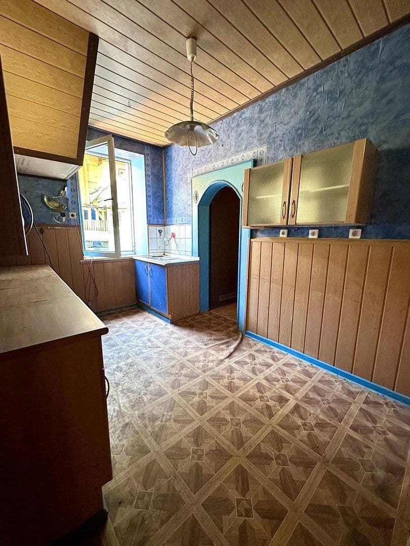 Predaj domu 90 m², pozemok 190 m², Herzogstraße 87, Pirmasens, Porýnie-Falcko Predaj domu 90 m², pozemok 190 m², Herzogstraße 87, Pirmasens, Porýnie-Falcko