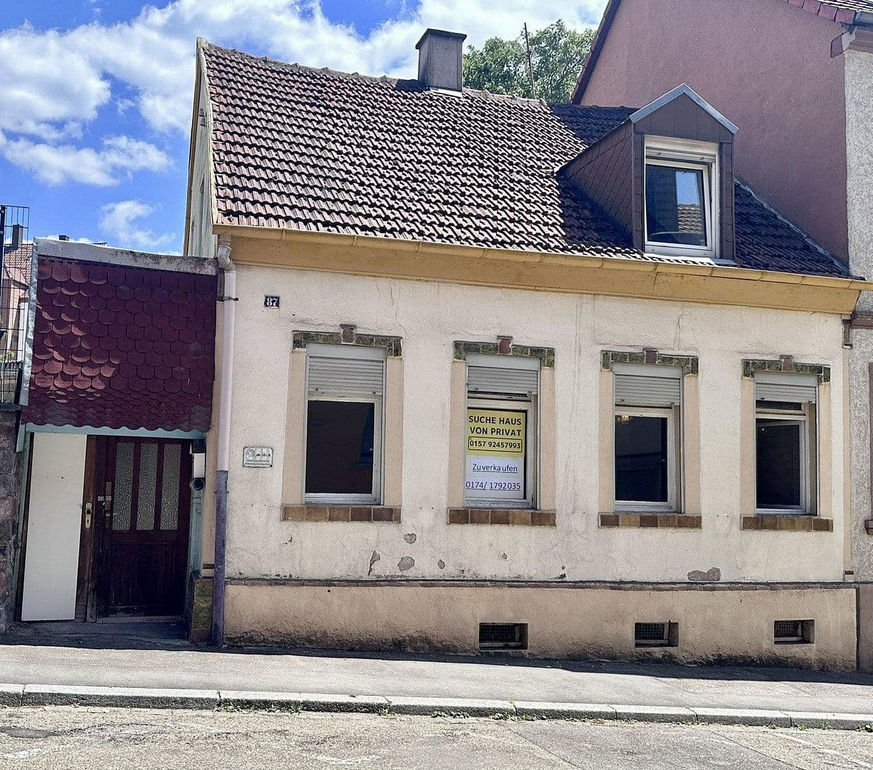 Predaj domu 90 m², pozemok 190 m², Herzogstraße 87, Pirmasens, Porýnie-Falcko Predaj domu 90 m², pozemok 190 m², Herzogstraße 87, Pirmasens, Porýnie-Falcko