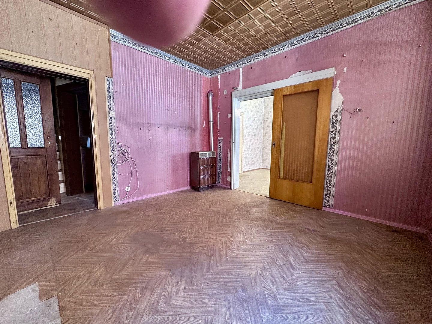 Predaj domu 90 m², pozemok 190 m², Herzogstraße 87, Pirmasens, Porýnie-Falcko Predaj domu 90 m², pozemok 190 m², Herzogstraße 87, Pirmasens, Porýnie-Falcko
