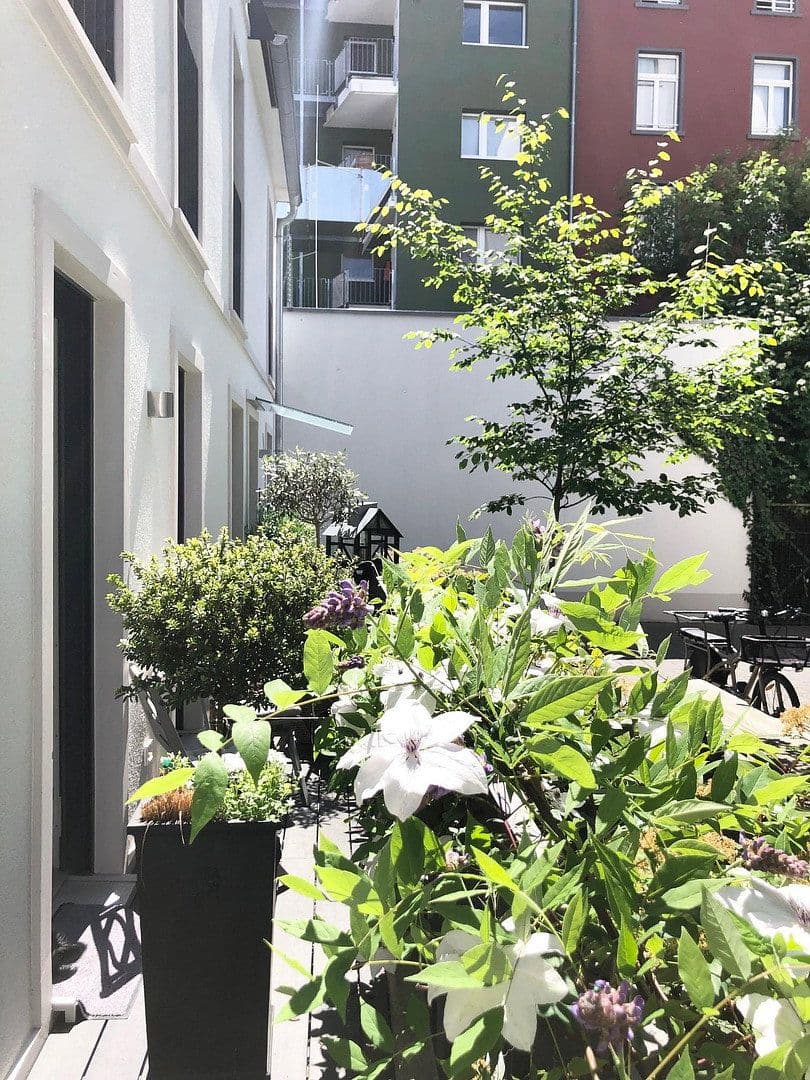 Predaj domu 104 m², pozemok 1 m², Frankfurt am Main, Hesensko Predaj domu 104 m², pozemok 1 m², Frankfurt am Main, Hesensko