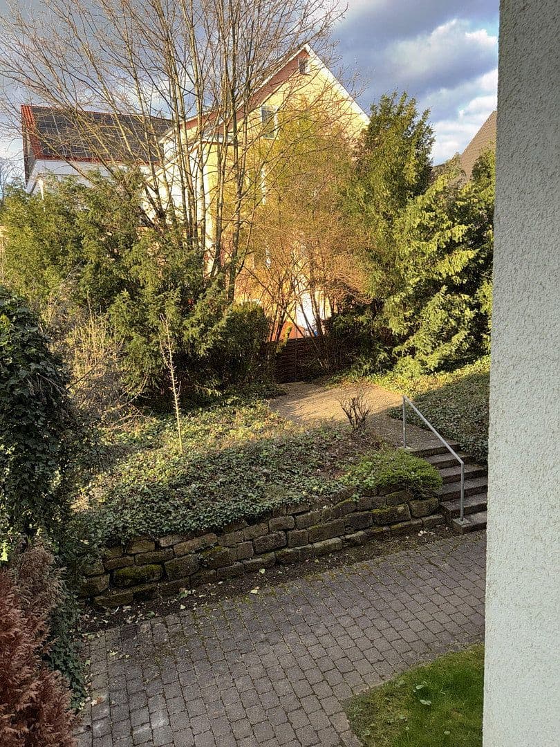 Prenájom bytu 3-izbový 70 m², Göppingen, Bádensko-Wurttembersko Prenájom bytu 3-izbový 70 m², Göppingen, Bádensko-Wurttembersko