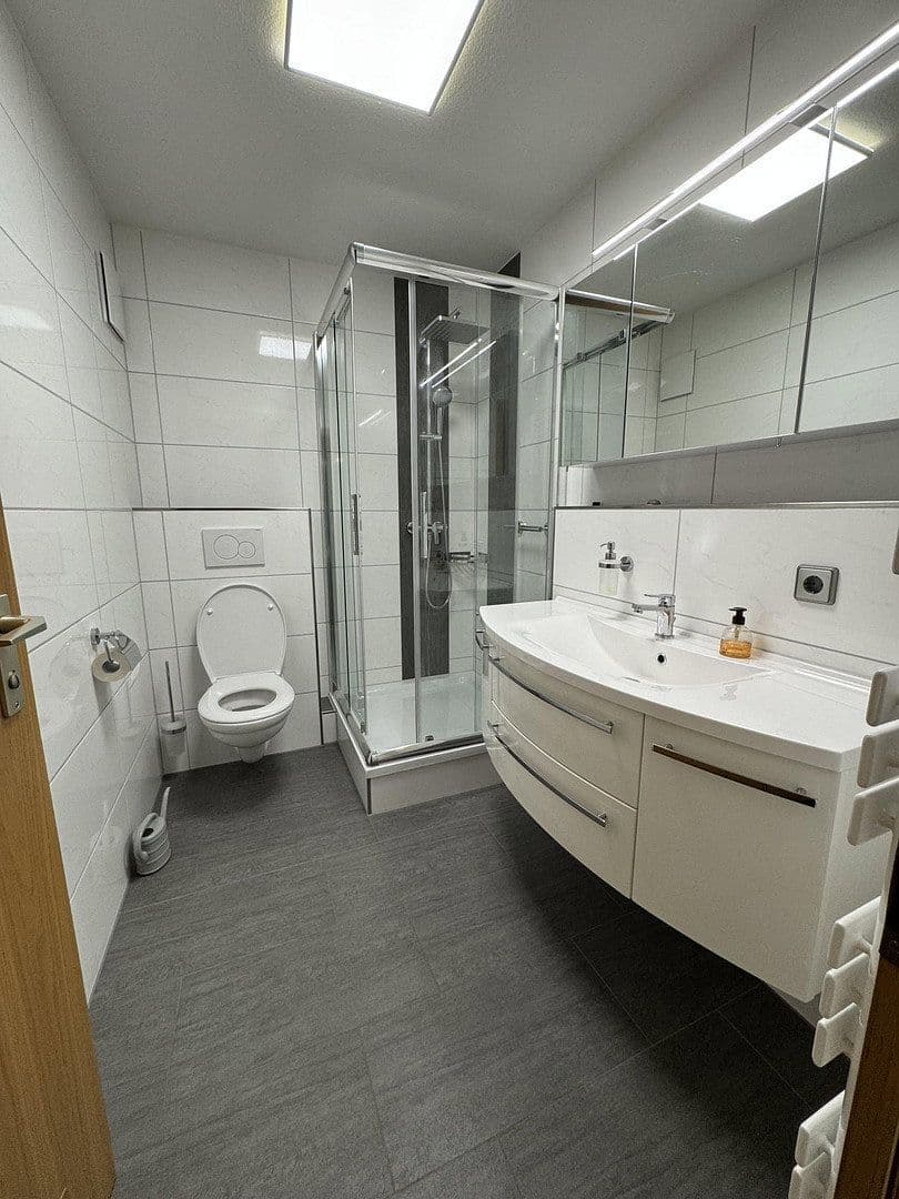 Prenájom bytu 3-izbový 70 m², Göppingen, Bádensko-Wurttembersko Prenájom bytu 3-izbový 70 m², Göppingen, Bádensko-Wurttembersko