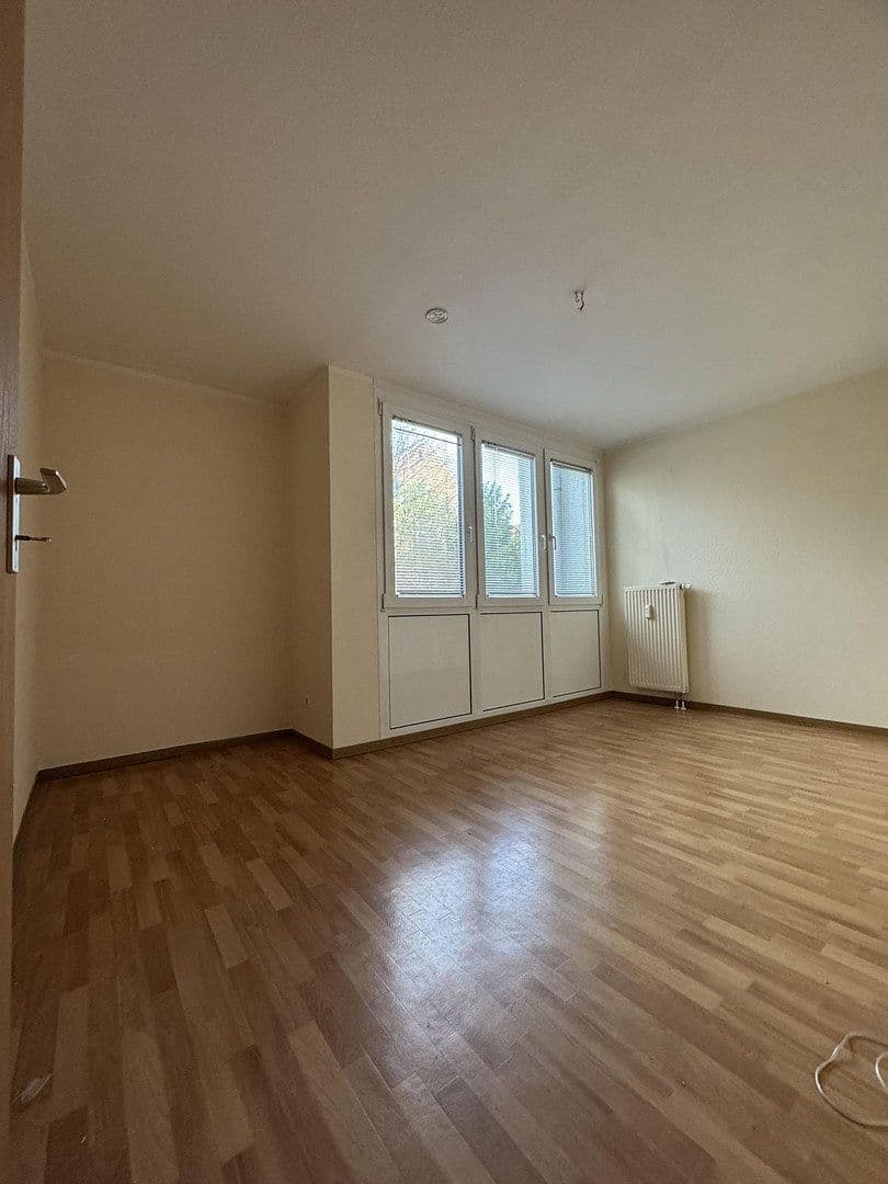 Prenájom bytu 3-izbový 70 m², Göppingen, Bádensko-Wurttembersko Prenájom bytu 3-izbový 70 m², Göppingen, Bádensko-Wurttembersko