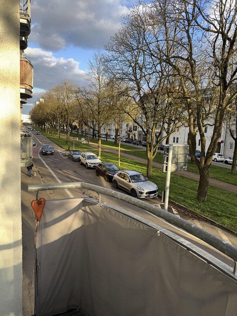 Prenájom bytu 3-izbový 70 m², Göppingen, Bádensko-Wurttembersko Prenájom bytu 3-izbový 70 m², Göppingen, Bádensko-Wurttembersko