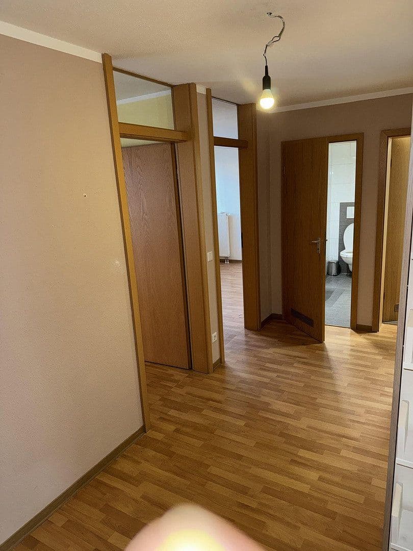 Prenájom bytu 3-izbový 70 m², Göppingen, Bádensko-Wurttembersko Prenájom bytu 3-izbový 70 m², Göppingen, Bádensko-Wurttembersko