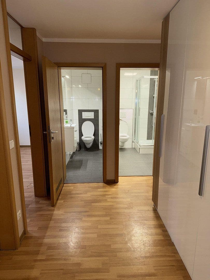 Prenájom bytu 3-izbový 70 m², Göppingen, Bádensko-Wurttembersko Prenájom bytu 3-izbový 70 m², Göppingen, Bádensko-Wurttembersko